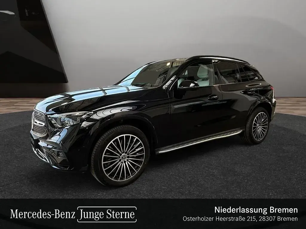 Gebraucht Mercedes GLC300 AMG 204 PS (150 kW) 2025 Schwarz SUV