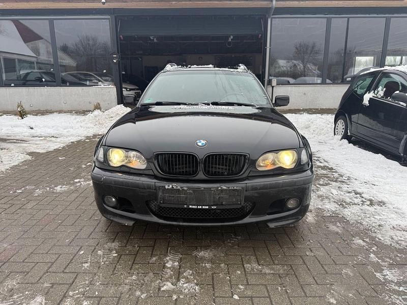 Gebraucht BMW 318 M Sport 143 PS (105 kW) 2003 Blau Kombi