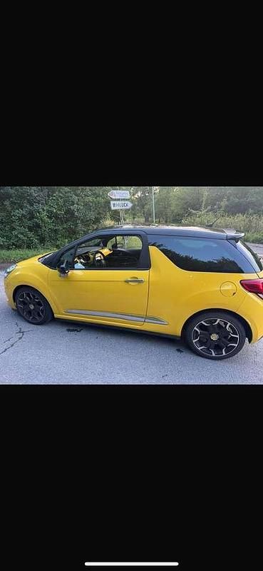 Gebraucht Citroën DS3 Sport Chic 156 PS (114 kW) 2010 Beige Kleinwagen