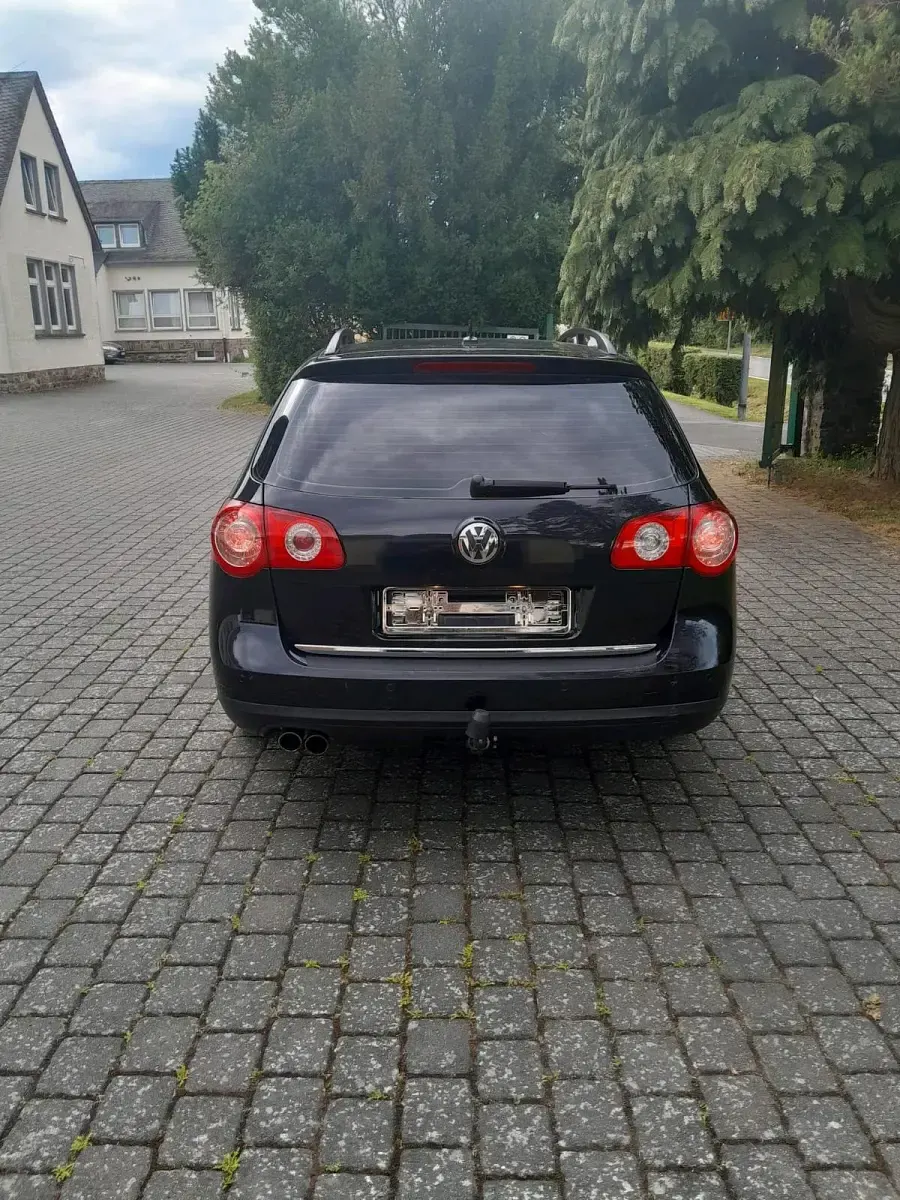 Gebraucht VW Passat 140 PS (102 kW) 2007 Schwarz Kombi