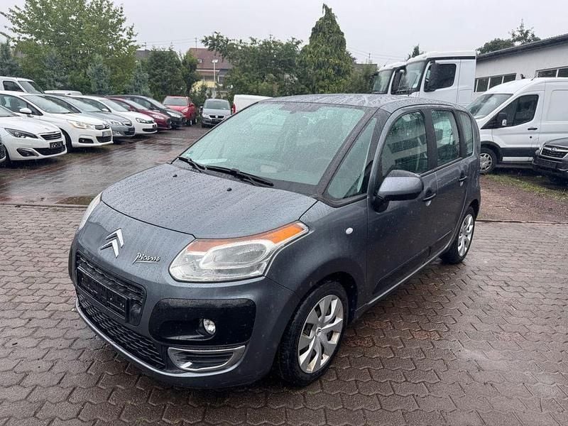 Grau Gebraucht 2010 Citroën C3 Picasso Tendance Van / Kleinbus | 2.450 € (Fairer Preis) - Bild 1/4