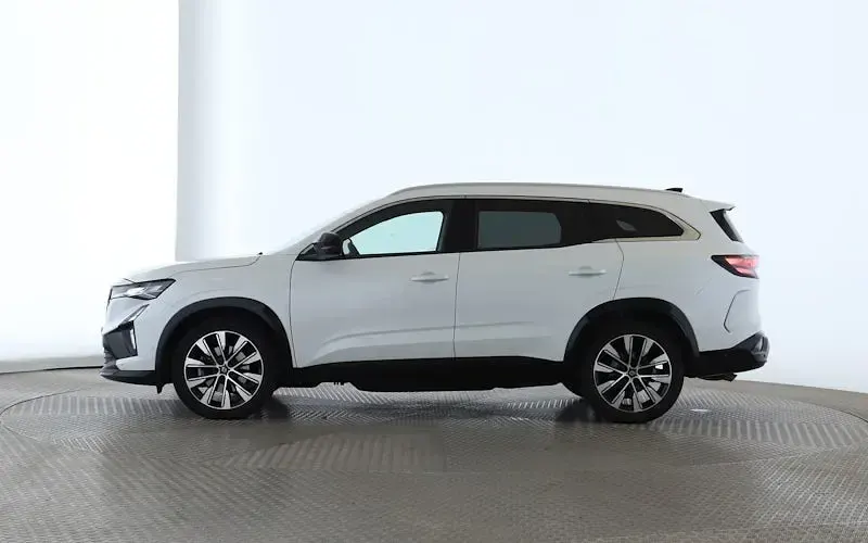 Gebraucht Renault Espace Techno 200 PS (147 kW) 2025 Weiß SUV