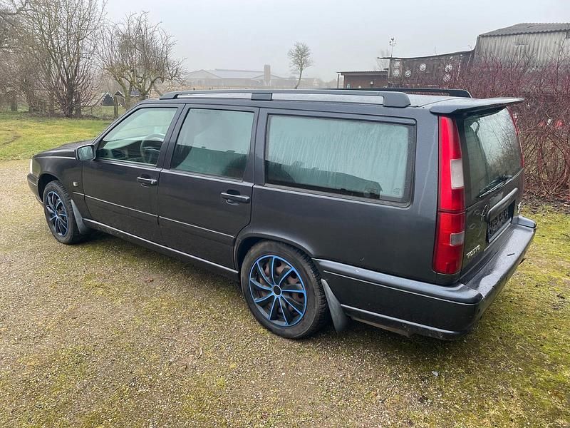 Gebraucht Volvo V70 193 PS (141 kW) 1999 Blau Kombi