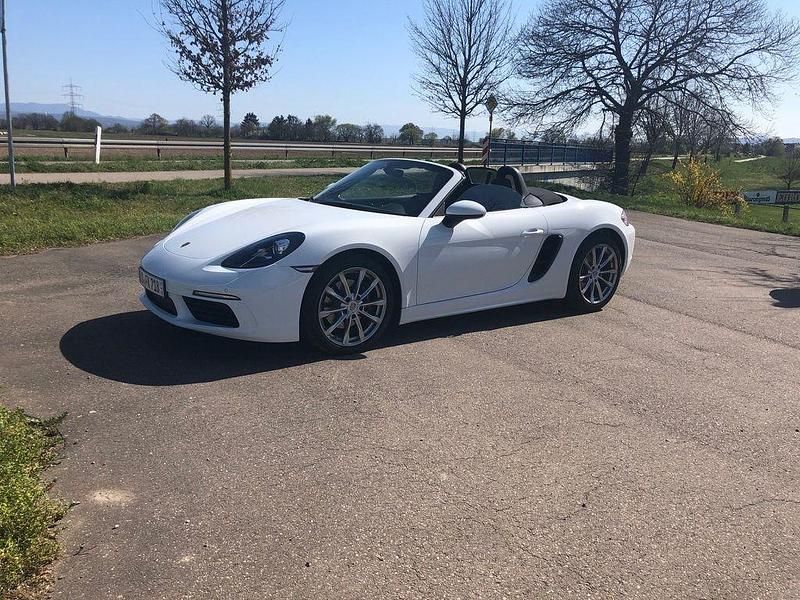 Weiß Gebraucht 2021 Porsche Boxster Cabrio | 63.000 € (Fairer Preis) - Bild 1/4