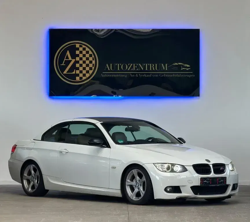 Gebraucht BMW 325 M Sport 218 PS (160 kW) 2009 Alpinweiss iii Cabrio