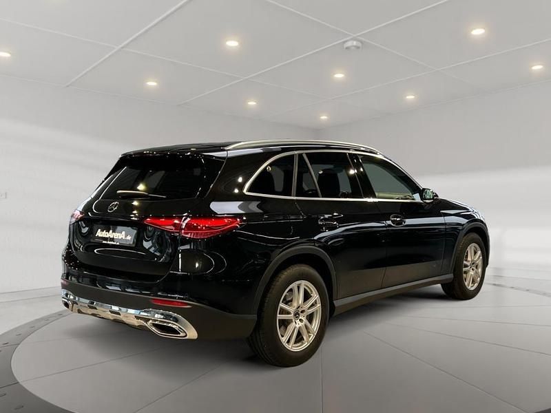 Gebraucht Mercedes GLC200 Avantgarde 204 PS (150 kW) 2025 Schwarz SUV