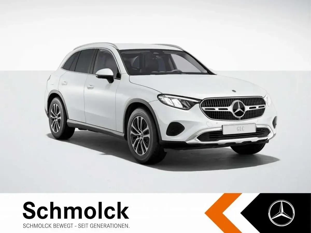 Gebraucht Mercedes GLC200 Avantgarde 204 PS (150 kW) 2025 Weiß SUV