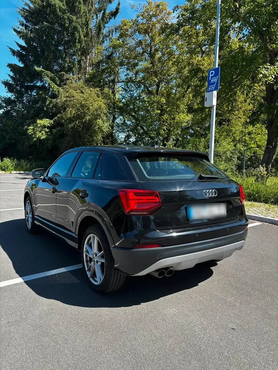 Gebraucht Audi Q2 S-Line 150 PS (110 kW) 2017 Schwarz SUV