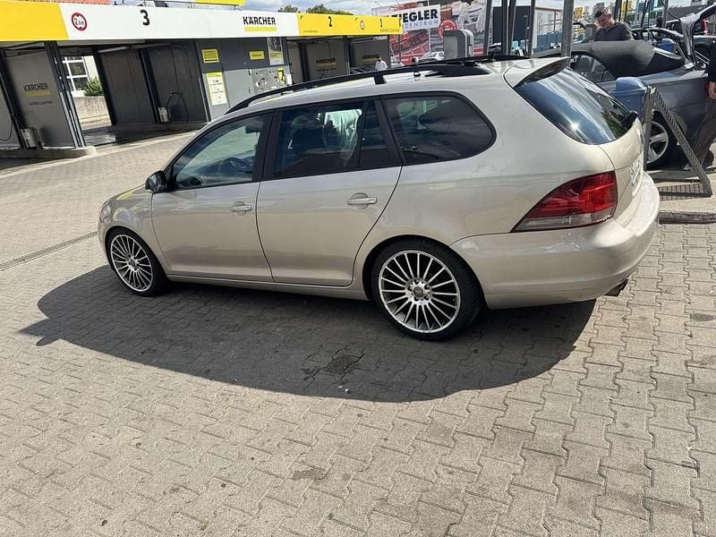 Gebraucht 2012 VW Golf VII Match Kombi | 7.999 € (Superpreis) - Bild 1/4