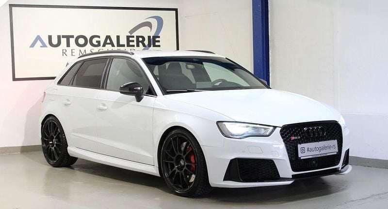 Gebraucht Audi RS3 Design 367 PS (269 kW) 2016 Weiß Limousine