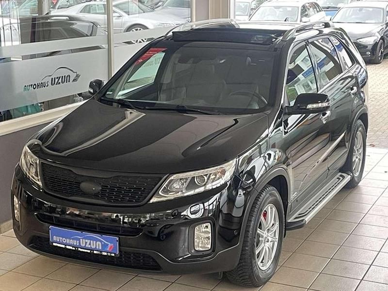Schwarz Gebraucht 2013 Kia Sorento Platinum SUV | 11.990 € (Fairer Preis) - Bild 1/3