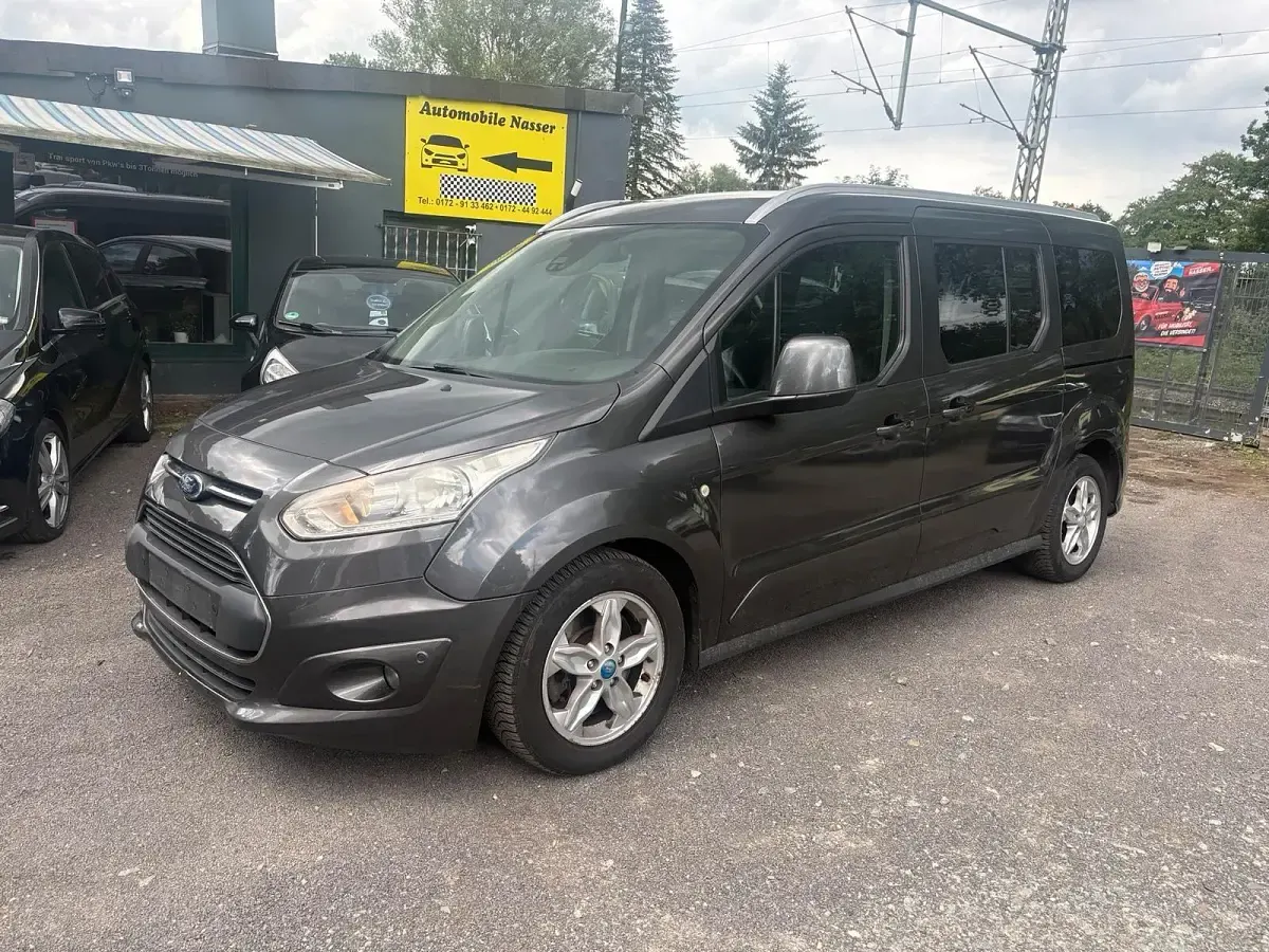 Gebraucht Ford Tourneo 120 PS (88 kW) 2016 Grau Kombi