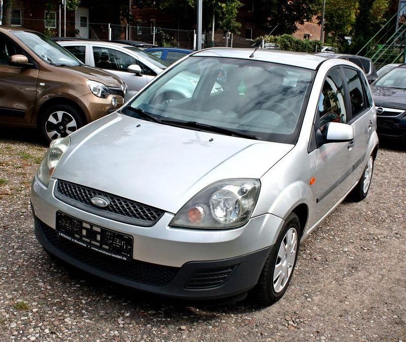 Gebraucht Ford Fiesta 69 PS (50 kW) 2006 Silber Kleinwagen