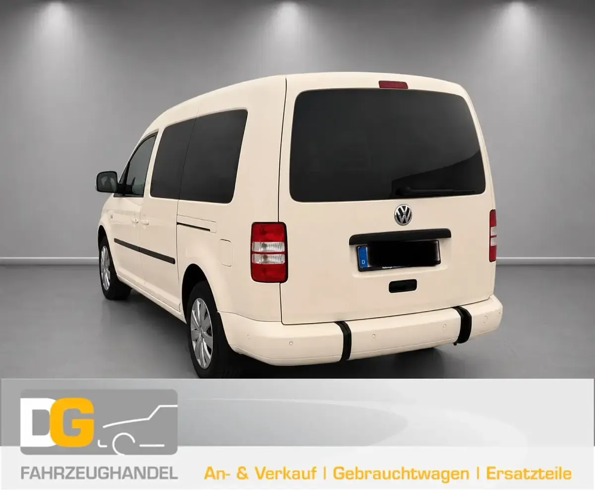 Gebraucht VW Caddy Maxi Comfortline 102 PS (75 kW) 2013 Beige Van / Kleinbus