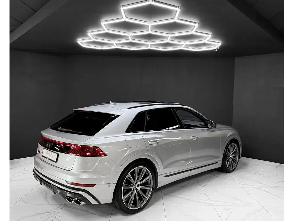 Gebraucht Audi SQ8 Sport 507 PS (372 kW) 2021 Silber SUV