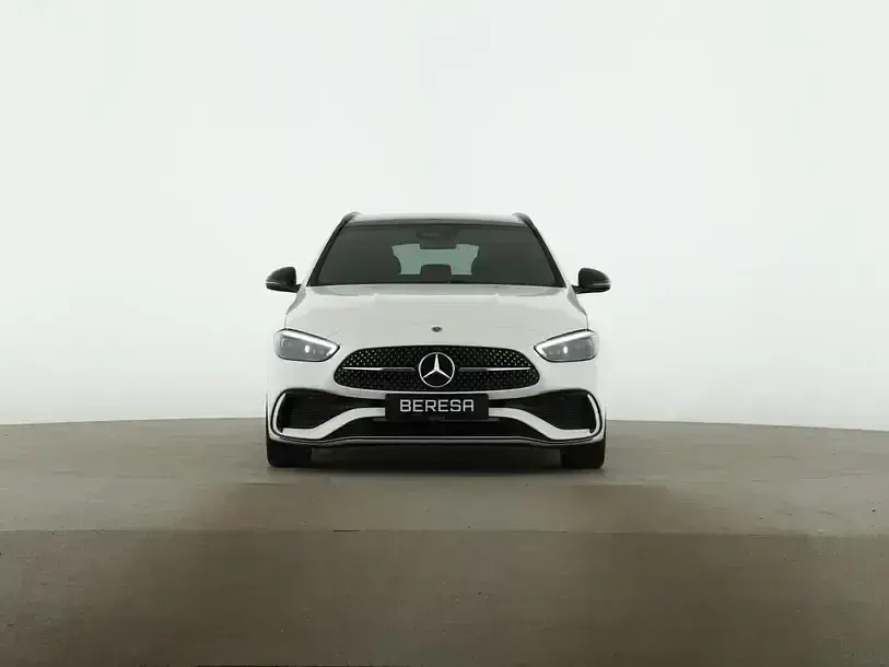 Gebraucht Mercedes C220 AMG 197 PS (144 kW) 2026 Weiß Limousine