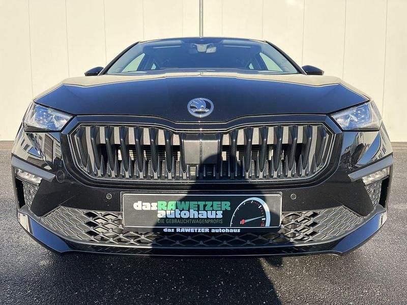 Gebraucht Skoda Scala Tour 150 PS (110 kW) 2025 Schwarz Kleinwagen