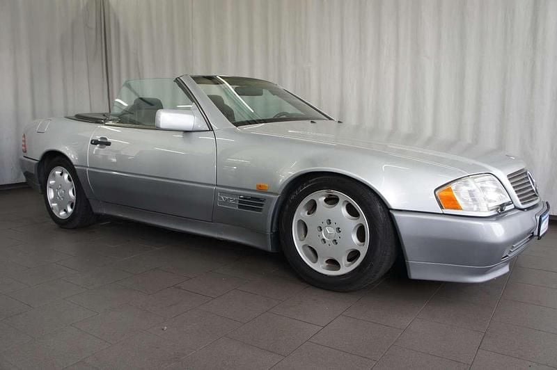Brillantsilber 744 Gebraucht 1995 Mercedes SL600 Cabrio | 19.990 € - Bild 1/3