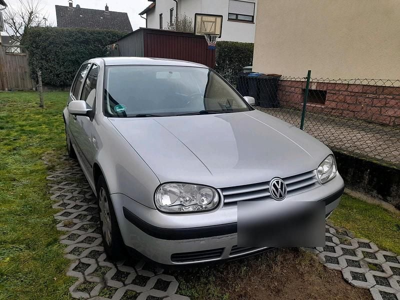 Gebraucht VW Golf IV 75 PS (55 kW) 2001 Grau Limousine