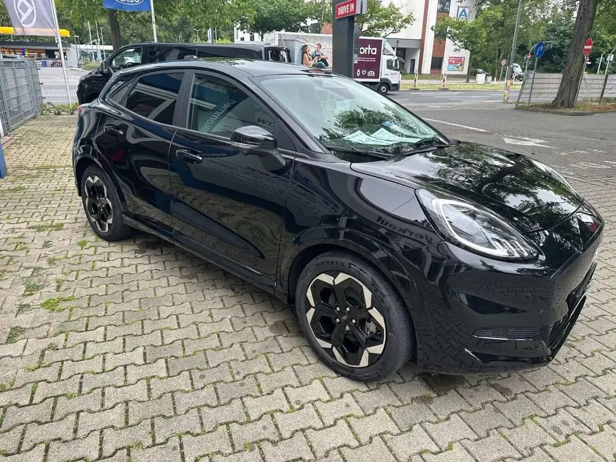 Neu Ford Puma Gen-E Premium 124 kW (169 PS) 2025 Obsidianschwarz metallic SUV