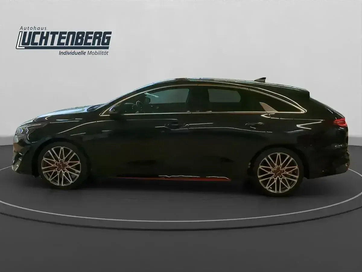 Gebraucht Kia ProCeed GT 204 PS (150 kW) 2024 Schwarz Kombi