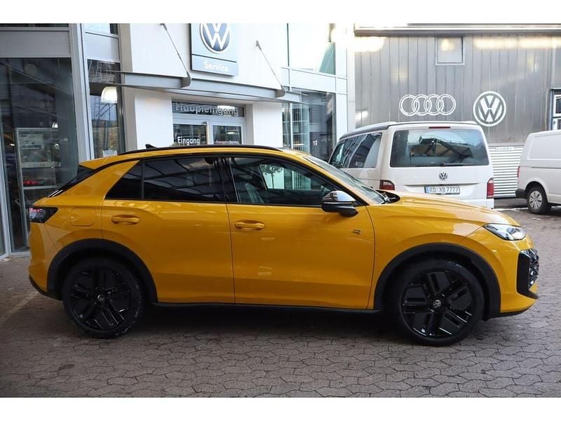 Neu VW T-Roc Style 150 PS (110 kW) 2026 Canary yellow SUV