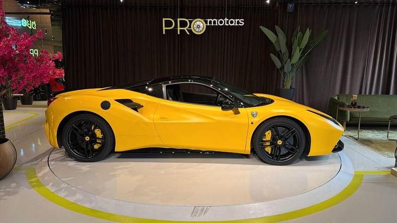 Gebraucht Ferrari 488 669 PS (492 kW) 2018 Gelb