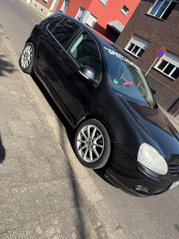 Schwarz Gebraucht 2007 VW Golf V Kleinwagen | 1.799 € (Superpreis) - Bild 1/4