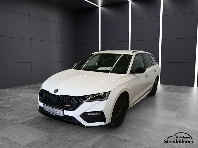 Moonweiß perleffekt (weiß) Gebraucht 2021 Skoda Octavia RS Kombi | 26.940 € (Guter Preis) - Bild 1/4