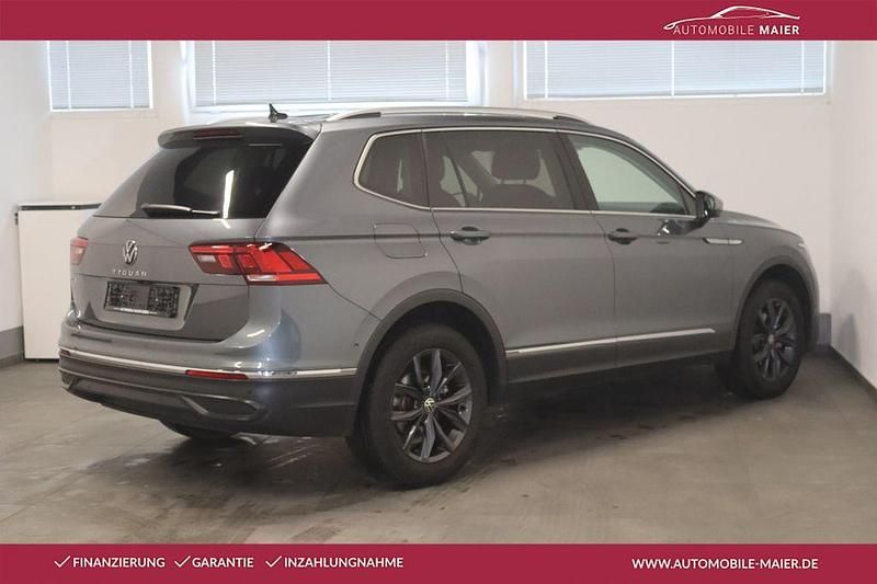 Gebraucht VW Tiguan Allspace Life 150 PS (110 kW) 2021 Grau SUV