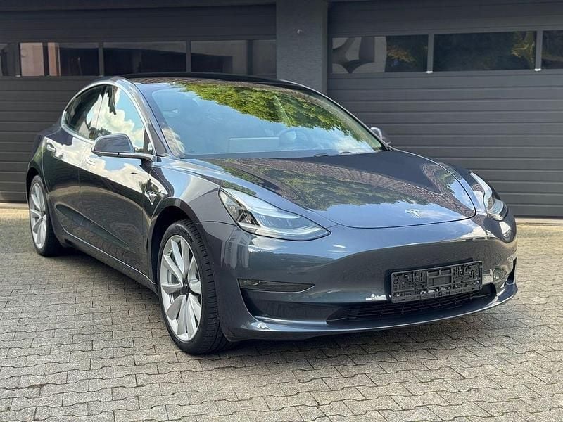 Gebraucht 2020 Tesla Model 3 Long Range Limousine | 23.900 € (Guter Preis) - Bild 1/4