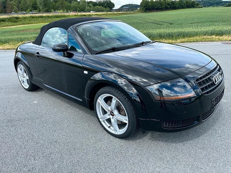 Gebraucht Audi TT Roadster 165 PS (121 kW) 2006 Schwarz Cabrio