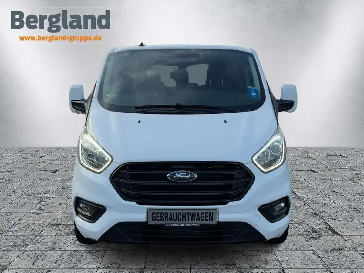 Używany Ford Transit Custom Trend 131 KM (96 kW) 2023 Biały Kombi