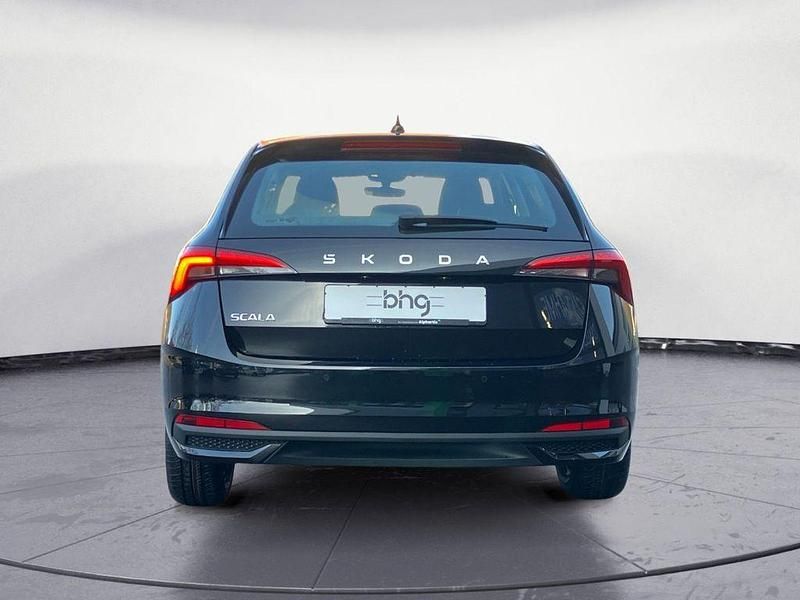 Neu Skoda Scala Essence 116 PS (85 kW) 2026 Schwarz Kleinwagen
