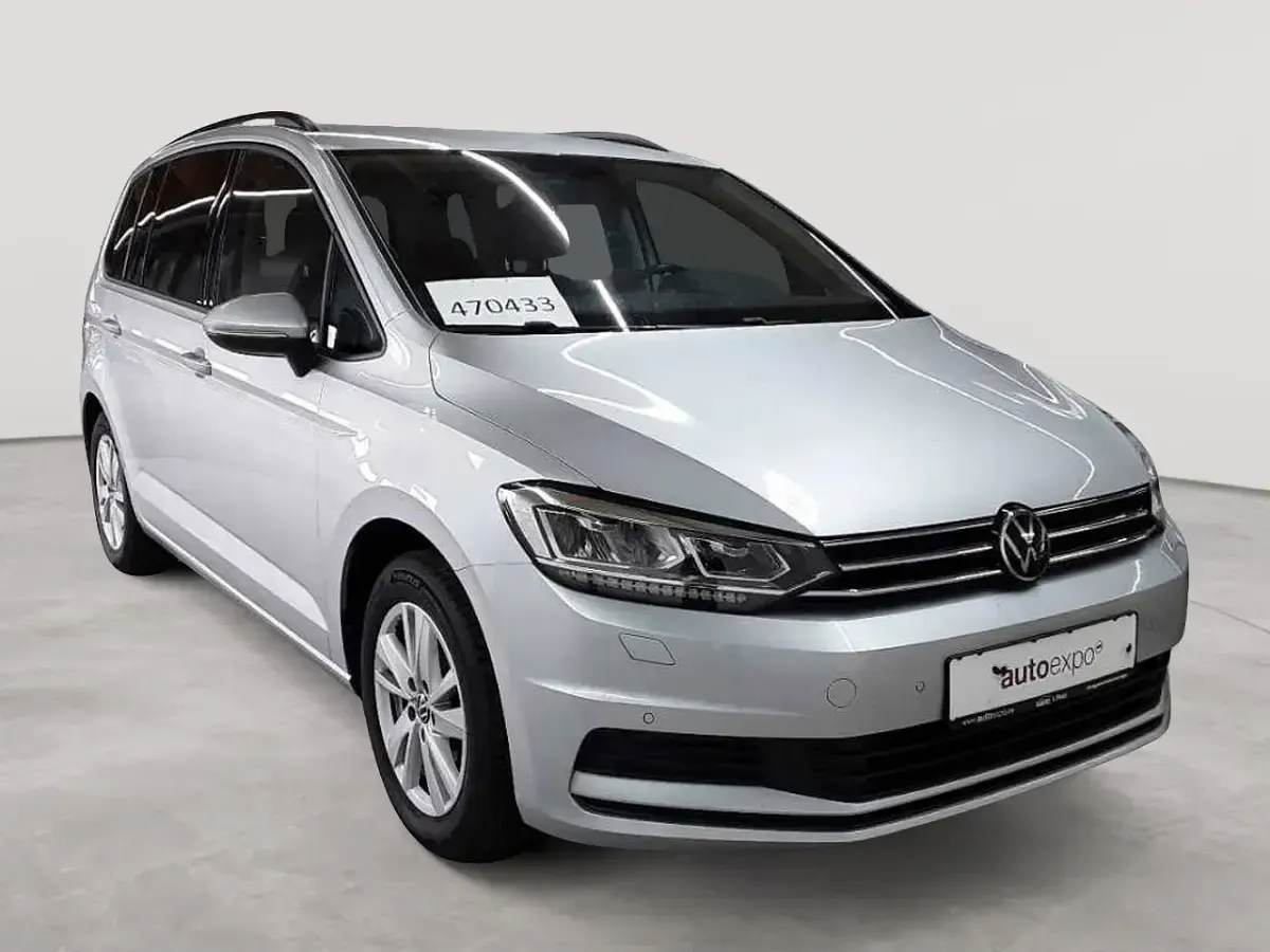 Gebraucht VW Touran Comfortline 122 PS (89 kW) 2021 Van / Kleinbus