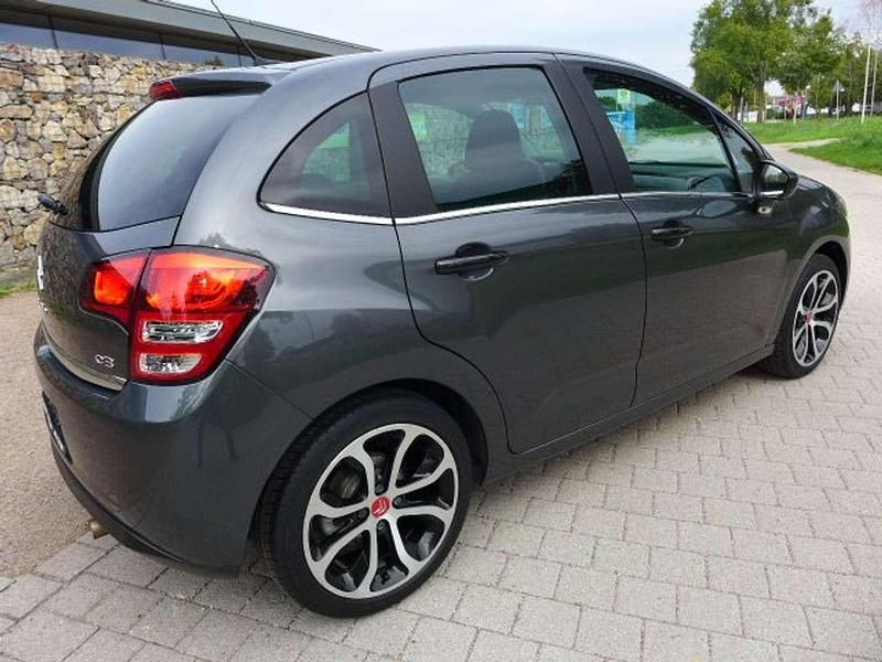 Grausharkmetallic Gebraucht 2013 Citroën C3 Red Block Kleinwagen | 6.980 € (Fairer Preis) - Bild 1/4
