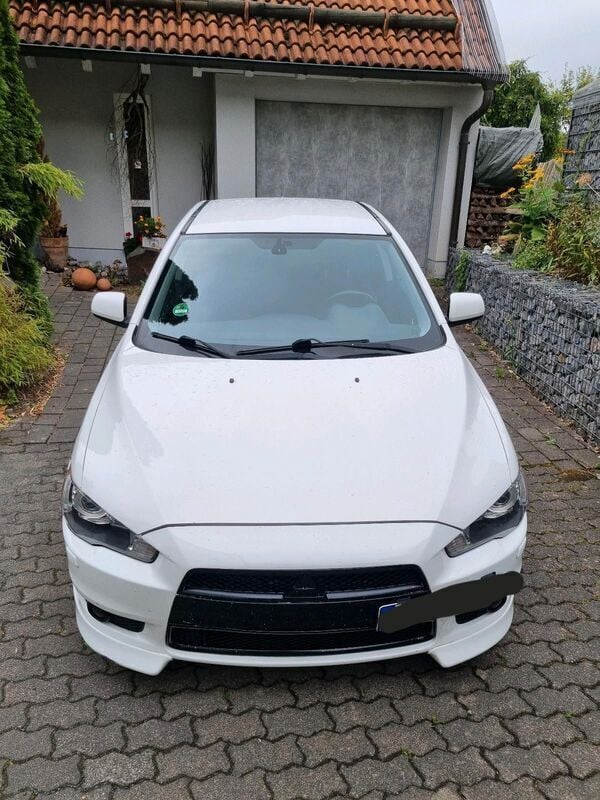 Weiß Gebraucht 2013 Mitsubishi Lancer Limousine | 8.500 € - Bild 1/4