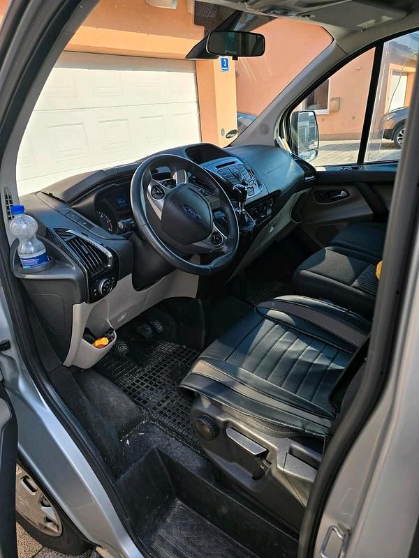 Second-hand Ford Transit Custom 125 CP (91 kW) 2014 Gri Monovolum