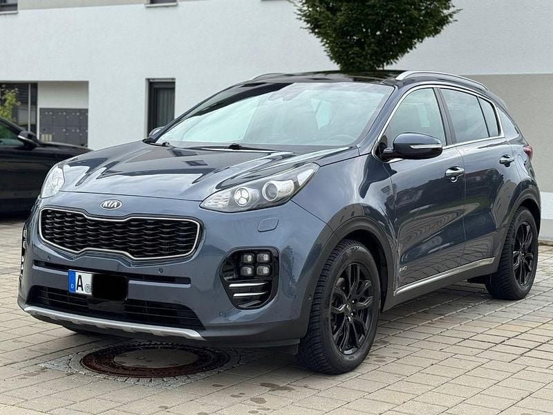 Blau Gebraucht 2017 Kia Sportage GT-Line SUV | 15.900 € (Fairer Preis) - Bild 1/4