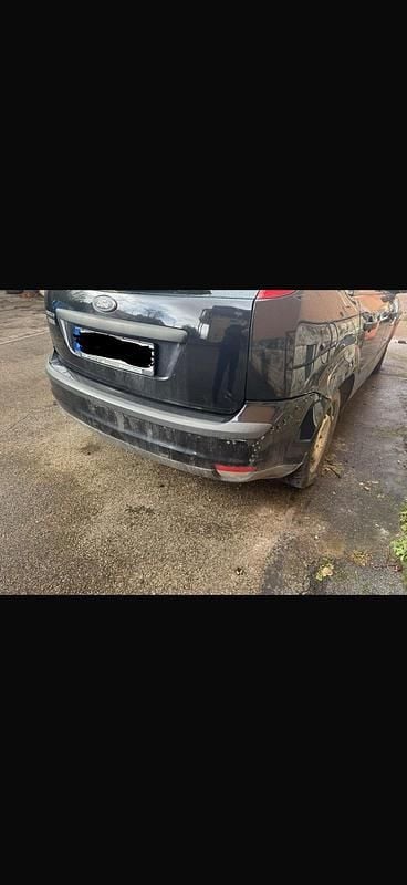 Gebraucht Ford Focus 101 PS (74 kW) 2005 Schwarz Kleinwagen