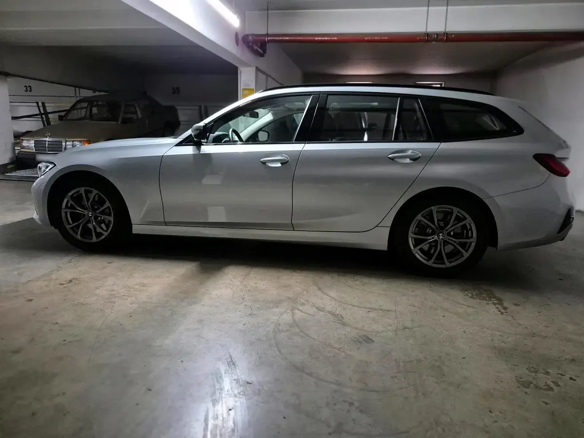 Second-hand BMW 330 258 CP (189 kW) 2021 Gri Break