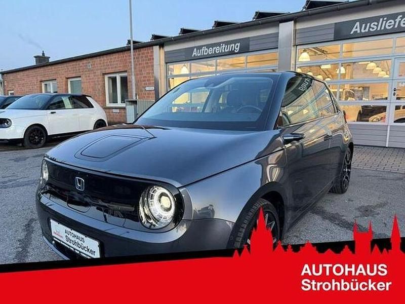 Meteoroid grey metallic Gebraucht 2022 Honda e Advance Kleinwagen | 17.850 € (Fairer Preis) - Bild 1/4