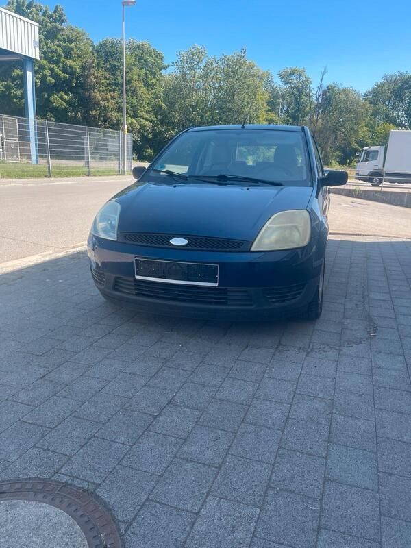 Blau Gebraucht 2003 Ford Fiesta Kleinwagen | 450 € (Superpreis) - Bild 1/4