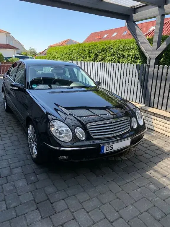 Gebraucht Mercedes E280 Elegance 231 PS (169 kW) 2006 Schwarz Limousine