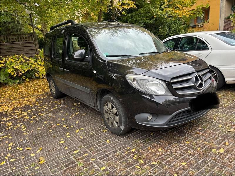 Schwarz Gebraucht 2014 Mercedes Citan 109 Van / Kleinbus | 5.190 € (Superpreis) - Bild 1/4