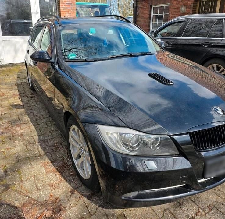 Gebraucht BMW 325 218 PS (160 kW) 2006 Schwarz Kombi