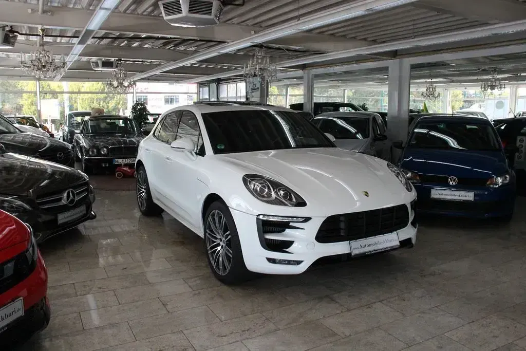 Gebraucht Porsche Macan Turbo 400 PS (294 kW) 2015 Weiß SUV
