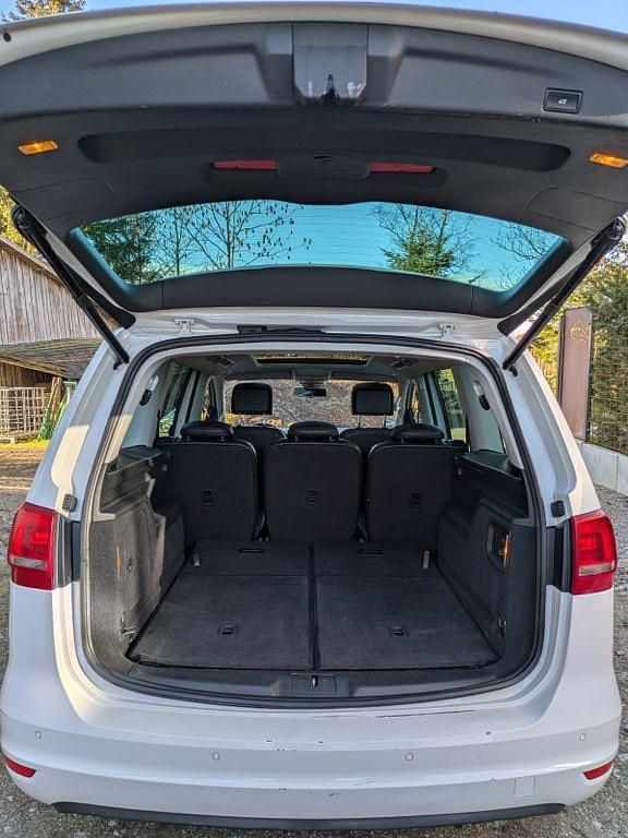 Gebraucht VW Sharan Highline 177 PS (130 kW) 2014 Weiß Van / Kleinbus