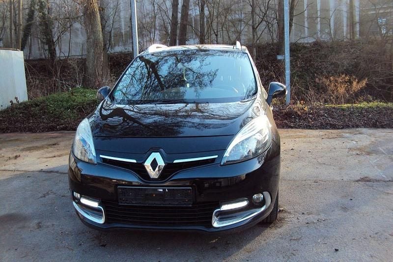 Gebraucht Renault Scénic III Bose Edition 132 PS (97 kW) 2015 Schwarz Van / Kleinbus