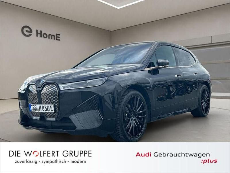 Saphirschwarz metallic Gebraucht 2023 BMW iX Executive SUV | 69.990 € (Fairer Preis) - Bild 1/4
